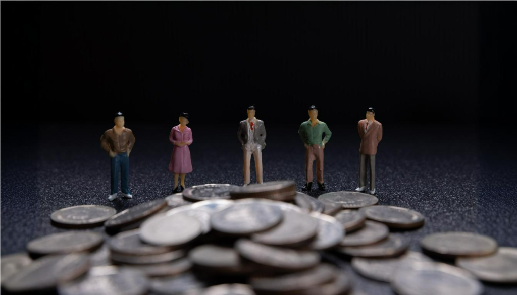 group-small-businessmen-standing-coins